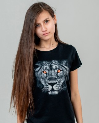 Футболка жіноча Lioness чорна - 03581 Футболка жіноча Lioness чорна - 03581