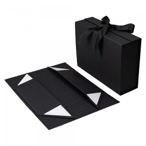 Подарункова коробка 24 х 18 см Bergamo Aurum чорна - 120130213S-01