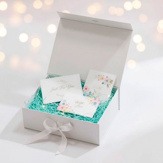 Подарункова коробка 26 х 23 см Bergamo Aurum біла - 120130213M-08