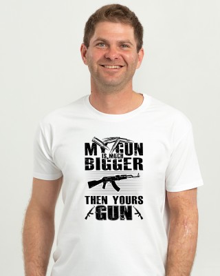 Футболка чоловіча My gun is bigger біла - 11500 Футболка чоловіча My gun is bigger біла - 11500