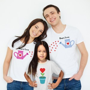 Футболка чоловіча Фемелі лук Тато та мама люблять дитину біла - 11500 Футболка чоловіча Фемелі лук Тато та мама люблять дитину біла - 11500