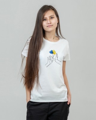 Футболка жіноча Українська символіка квіти та руки біла - 11502