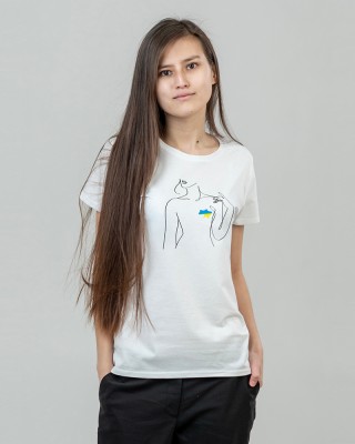 Футболка жіноча З Україною в серці біла - 11502 Футболка жіноча З Україною в серці біла - 11502