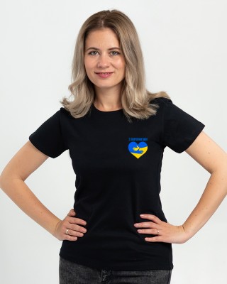 Футболка жіноча Серце в обіймах з перемогою чорна - 11502 Футболка жіноча Серце в обіймах з перемогою чорна - 11502