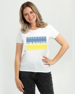 Футболка жіноча Вишиванка великий прапор Ukraine біла - DTF11502